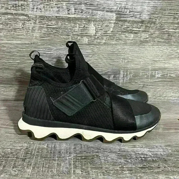 Sorel Women’s Kinetic Sneak Black Slip On Sneakers Size 8 Athletic Walking Shoes - Picture 12 of 12